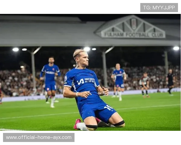 切尔西布罗亚：近距离射门更冷静的足球艺术