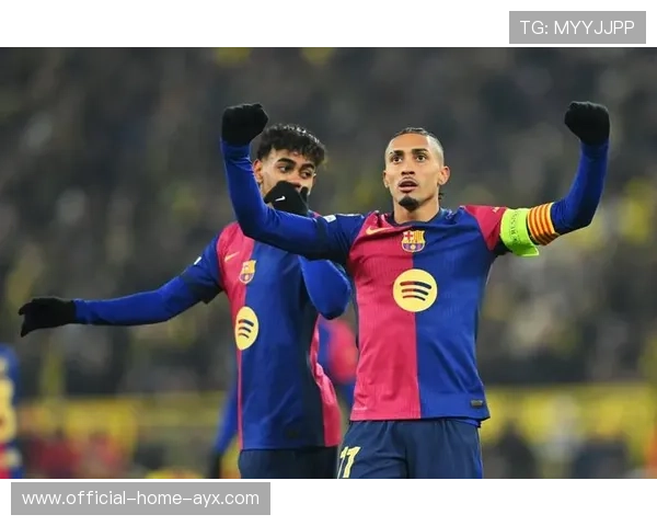 巴萨水货球星逆袭加冕,世界足坛瞩目,巴萨水平 巴萨水货球星逆袭加冕,世界足坛瞩目,巴萨水平